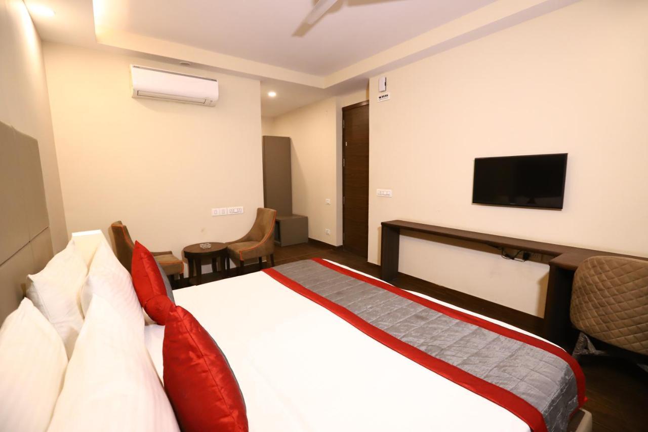 Hotel Azulo Inn Bhikaji Cama Place Delhi - Couple Friendly Local Ids Accepted Nowe Delhi Zewnętrze zdjęcie